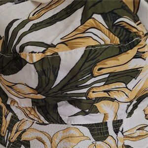 Women's Green Yellow White Leaf Round Polyester Brimmed Bucket Hat Women Shade